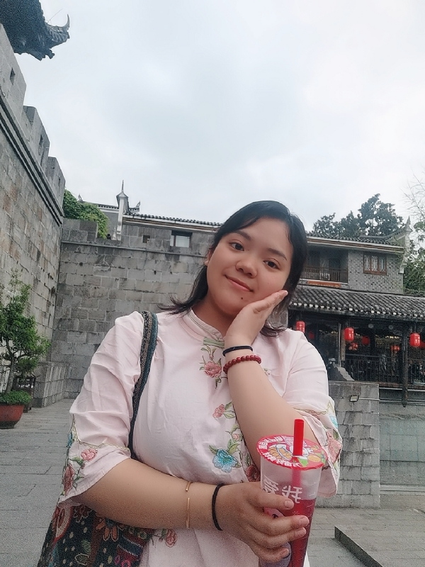 敏兮小沫的第三张照片--泸溪王婆说媒